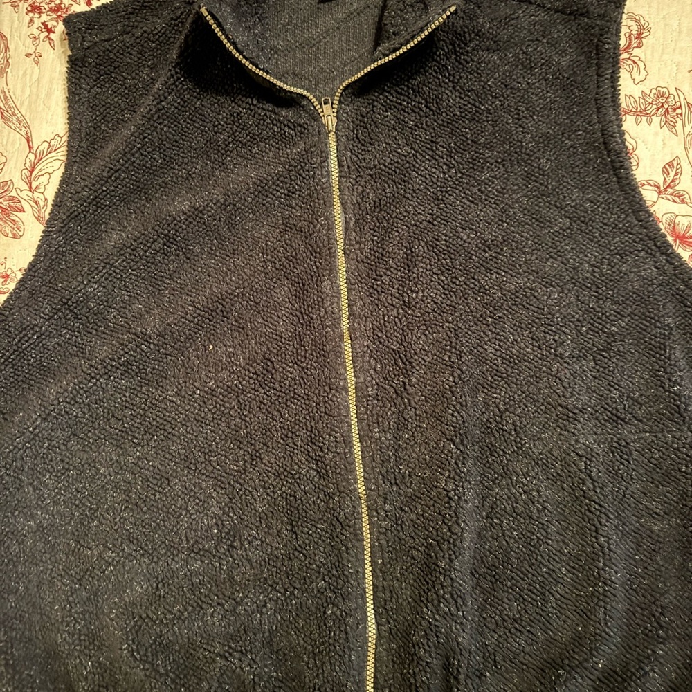 Columbia Black Fleece Vest